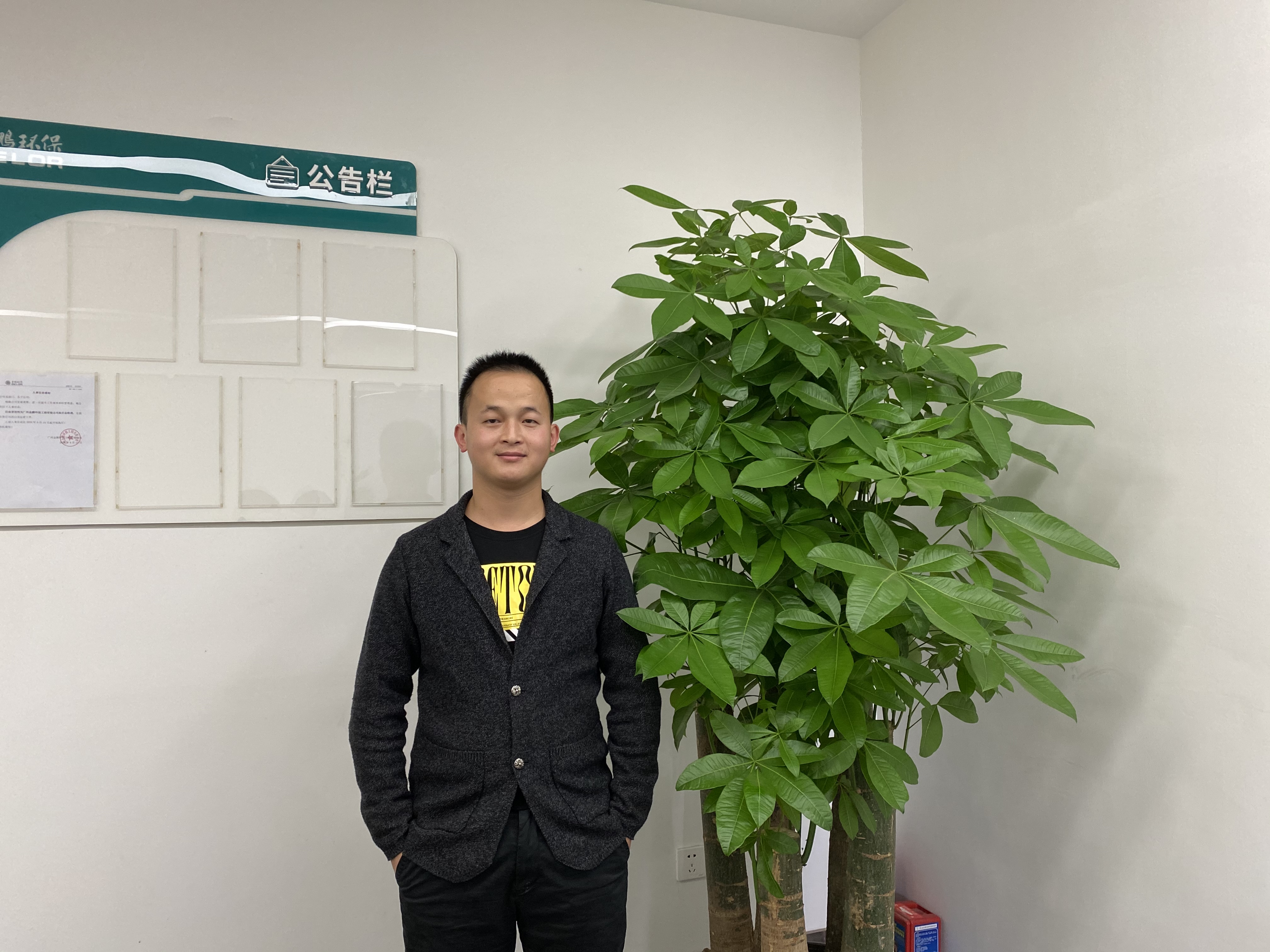 日韩痴汉电车无码AV