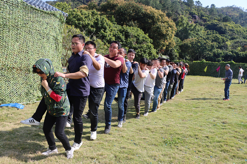 日韩痴汉电车无码AV