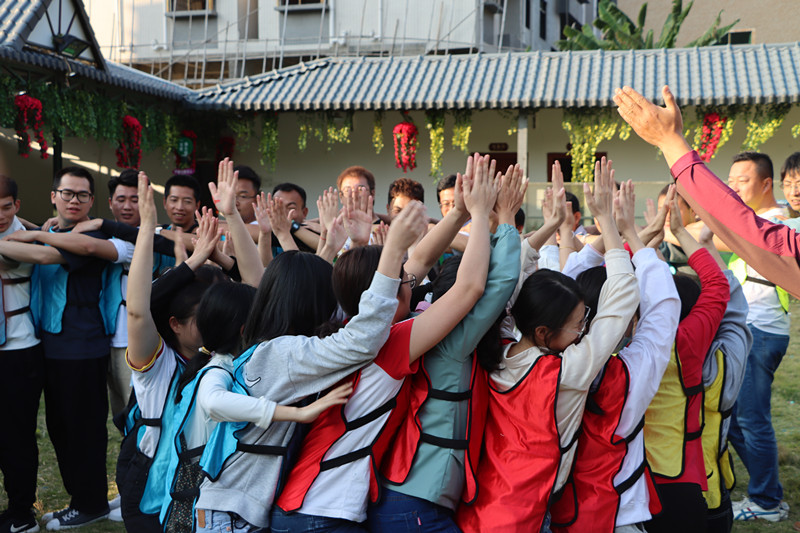 日韩痴汉电车无码AV