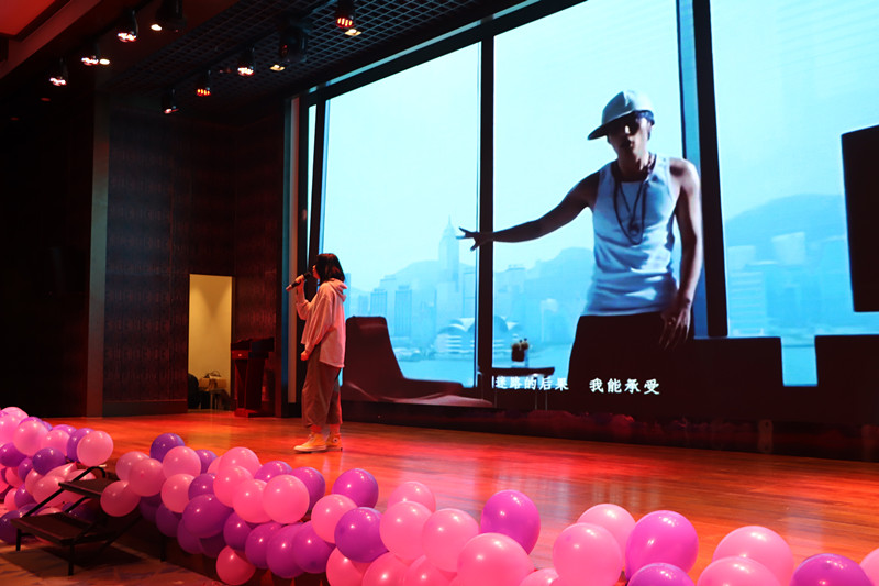 日韩痴汉电车无码AV