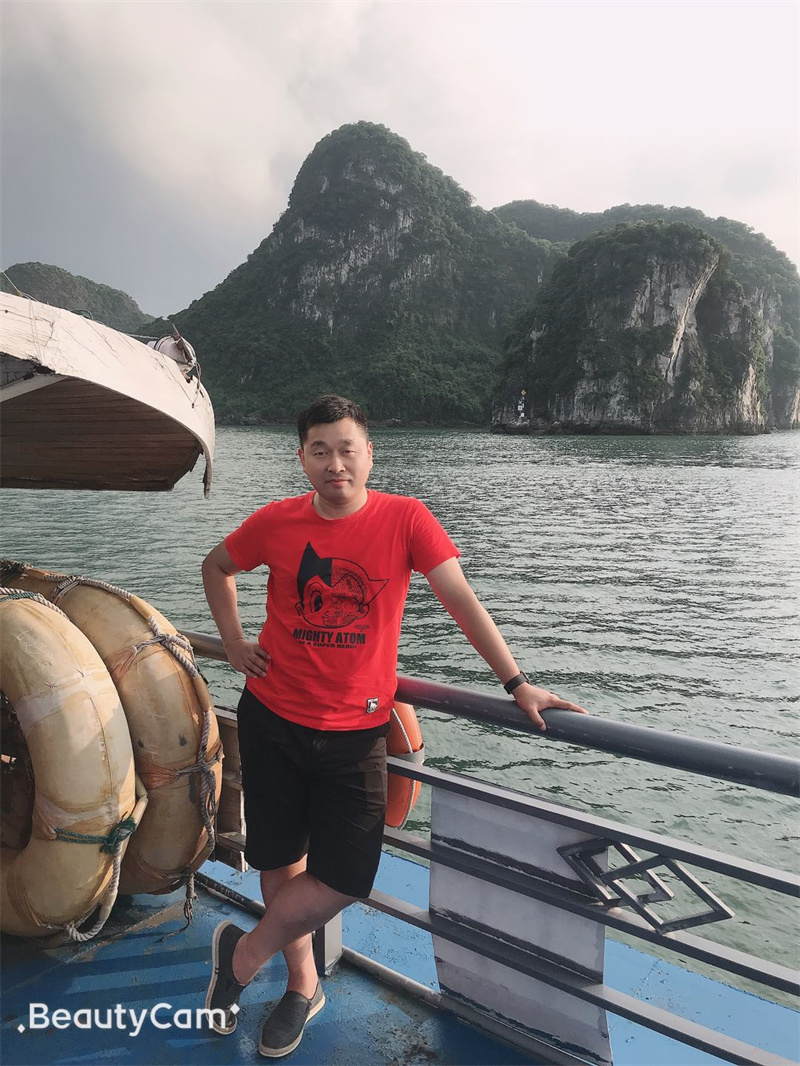 日韩痴汉电车无码AV