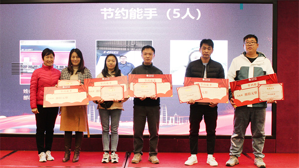 日韩痴汉电车无码AV