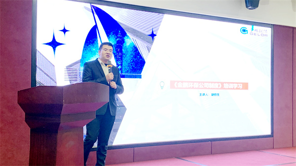 日韩痴汉电车无码AV