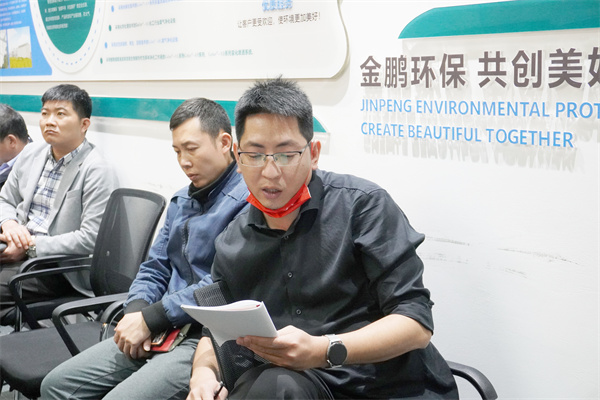 日韩痴汉电车无码AV