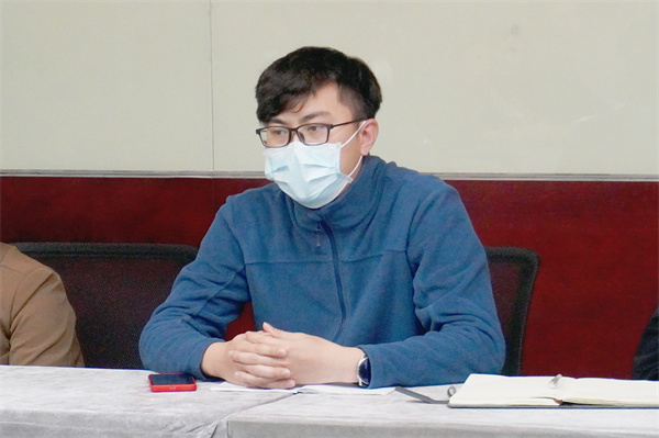 日韩痴汉电车无码AV