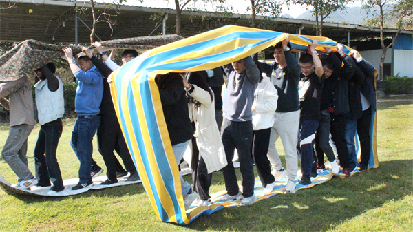 日韩痴汉电车无码AV