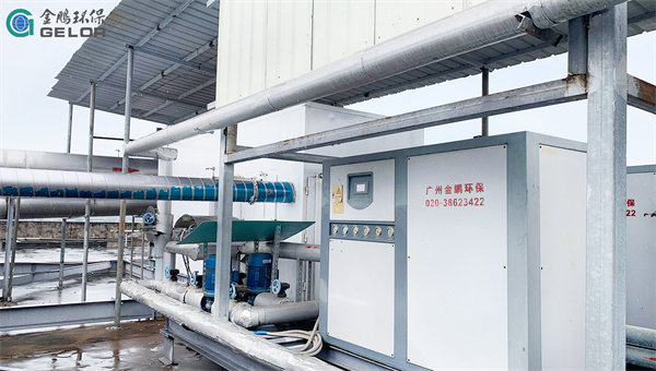 日韩痴汉电车无码AV