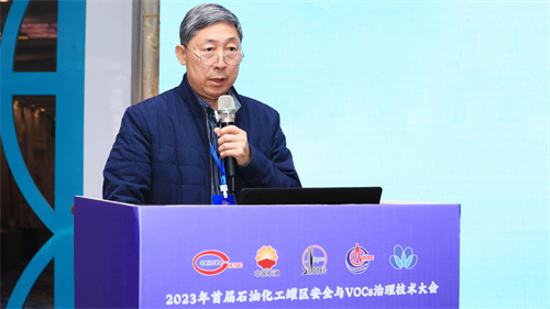 日韩痴汉电车无码AV