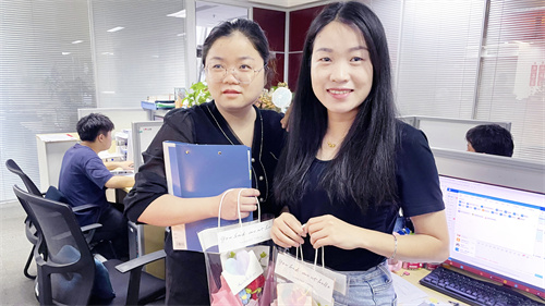 日韩痴汉电车无码AV