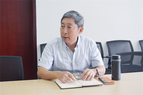 日韩痴汉电车无码AV