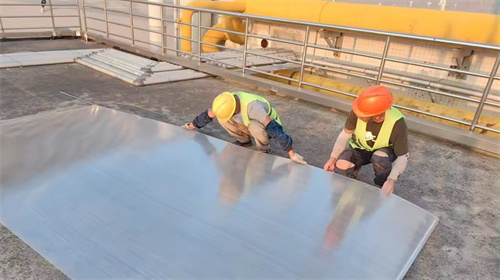 日韩痴汉电车无码AV