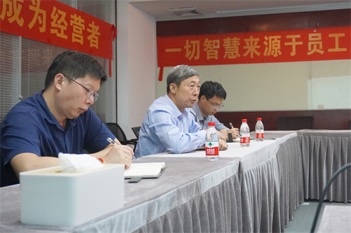 日韩痴汉电车无码AV