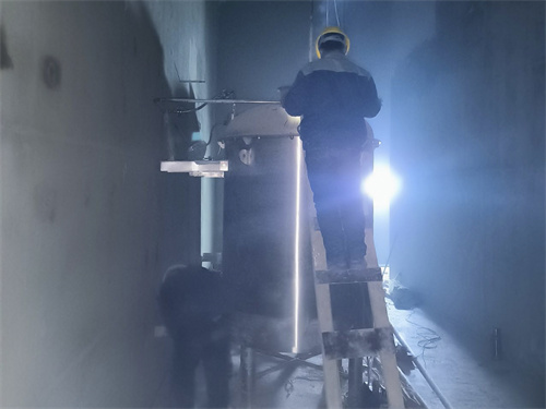 日韩痴汉电车无码AV