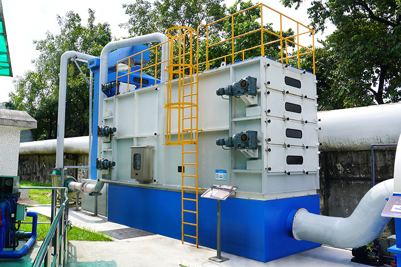 日韩痴汉电车无码AV