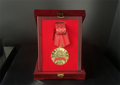 日韩痴汉电车无码AV