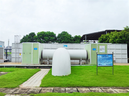 日韩痴汉电车无码AV